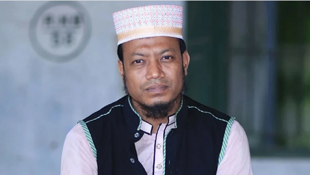 আগাম জামিন নিতে হাইকোর্টে মুফতি আমির হামজা